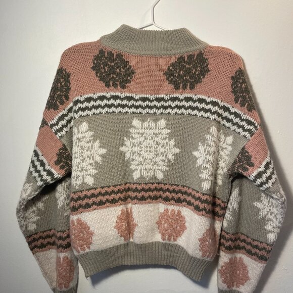 Vintage Tarazzia Acrylic Wool Blend Fair Isle Style Pullover Sweater - Picture 2 of 4